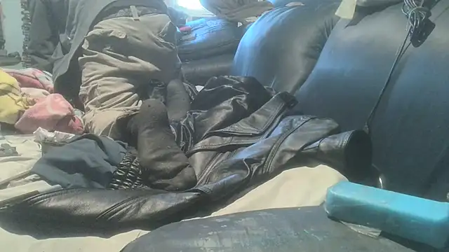 robeaulieu02 online show from October 2025 09:53:02 PM