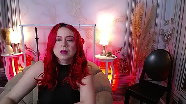 Naty slavedoll online show from October 2025 12:14:02 PM