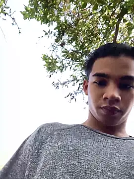 Boypolla11 online show from April 2026 12:01:01 PM