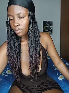 Snapshot of Tushy_baiby2000 chatting on May 2026 02:55:02 PM Tushy baiby2000 online show from May 2026 02:55:02 PM