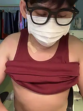 Snapshot of MinhTuanLive chatting on March 2025 01:40:01 PM MinhTuanLive online show from March 2025 01:40:01 PM