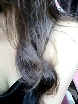 Snapshot of _Linez_ chatting on December 2024 04:16:01 PM  Linez  online show from December 2024 04:16:01 PM