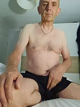 Snapshot of mr_english50 chatting on July 2026 08:55:01 PM mr english50 online show from July 2026 08:55:01 PM