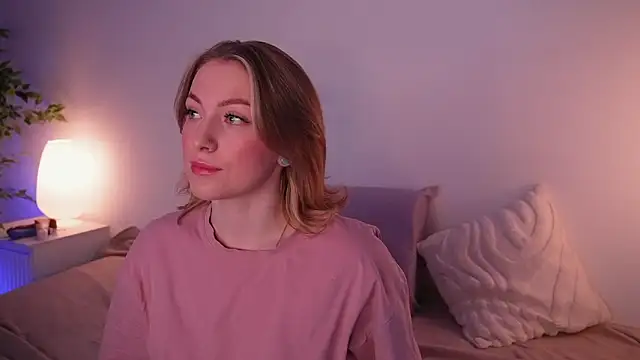 kris69kiss online show from February 2026 01:10:01 PM