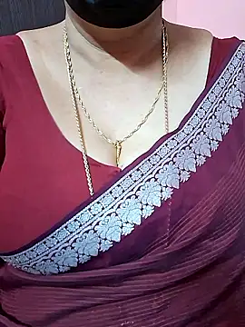 ananya956 online show from December 2025 05:43:02 PM