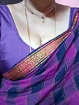 ananya956 online show from April 2026 10:51:01 PM