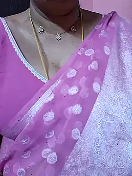 ananya956 online show from June 2026 12:10:02 PM
