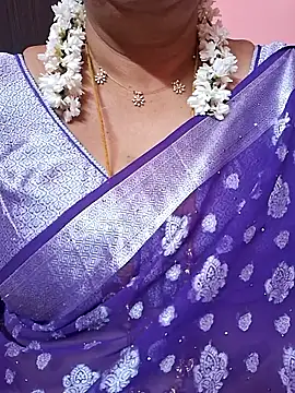 ananya956 online show from June 2026 04:56:01 AM