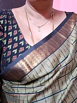 ananya956 online show from June 2026 08:46:01 PM