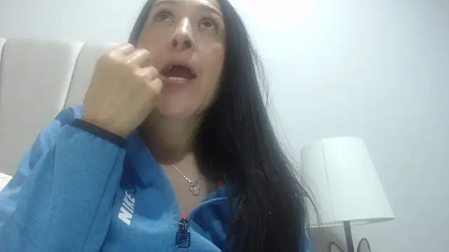 naughthyany16 online show from January 2026 08:01:01 PM