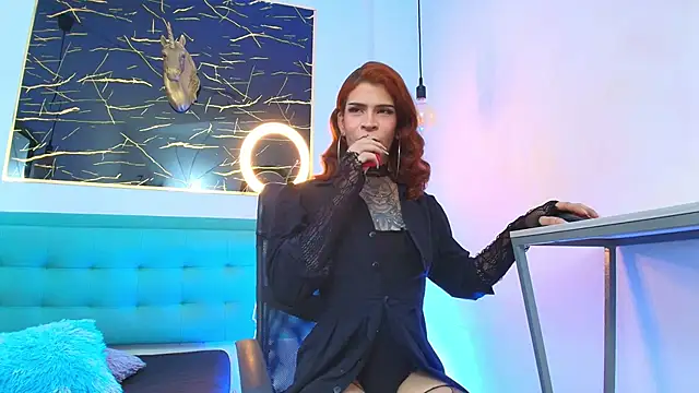 Bella salvatore online show from November 2025 08:09:01 PM