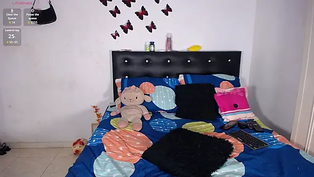 michelleoliver online show from November 2025 10:27:01 AM