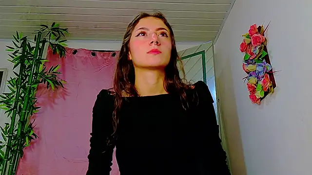 Snapshot of scarlet-jonesx chatting on May 2026 12:18:01 AM scarlet-jonesx online show from May 2026 12:18:01 AM