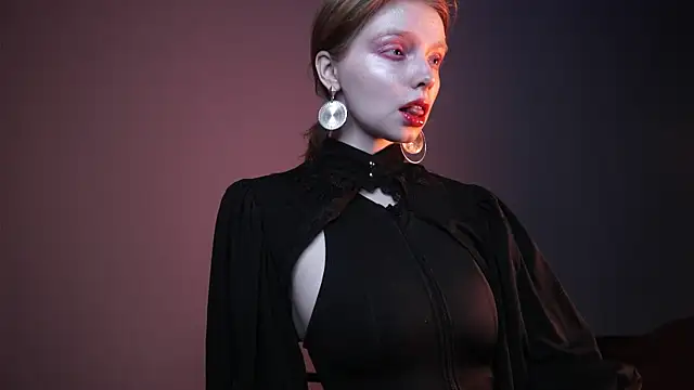 ginger hugs online show from March 2025 10:07:02 PM