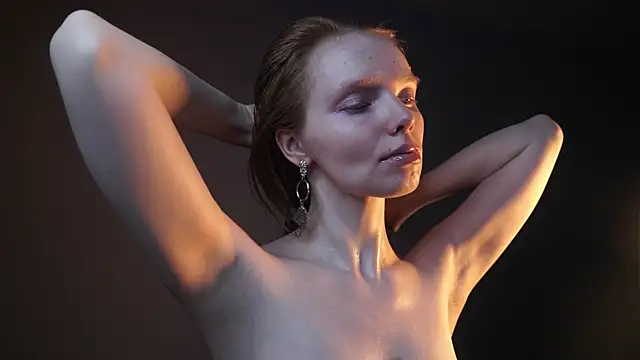 ginger hugs online show from March 2025 04:13:01 AM