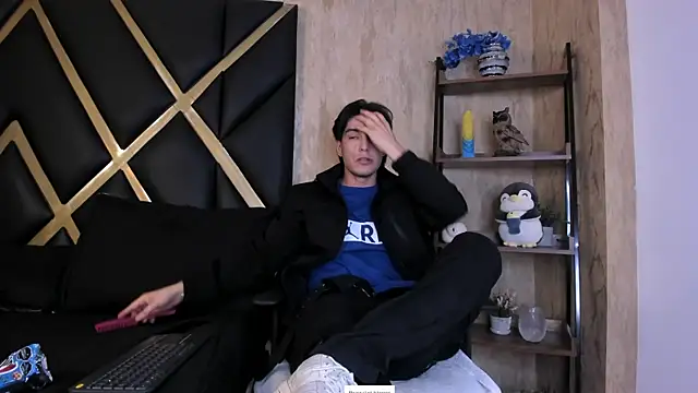 Karimferrer online show from April 2026 03:31:02 AM