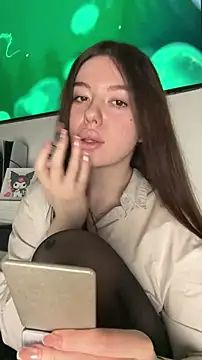 Kimi Ass online show from April 2026 11:27:01 AM