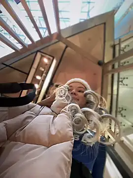 Times  Square online show from December 2024 07:18:02 AM