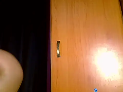 Queen petite  online show from July 2026 04:31:02 PM