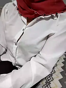 Snapshot of _Sahra_ chatting on December 2024 05:33:02 PM Sahra online show from December 2024 05:33:02 PM