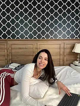 Amber Rush  online show from February 2025 09:45:02 PM