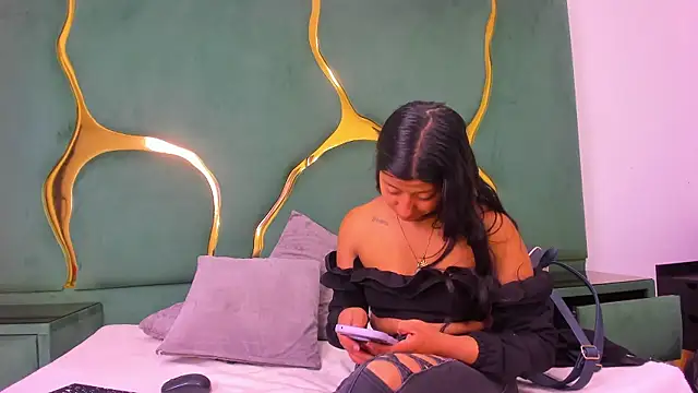 VaneLin18 online show from January 2026 10:03:02 PM