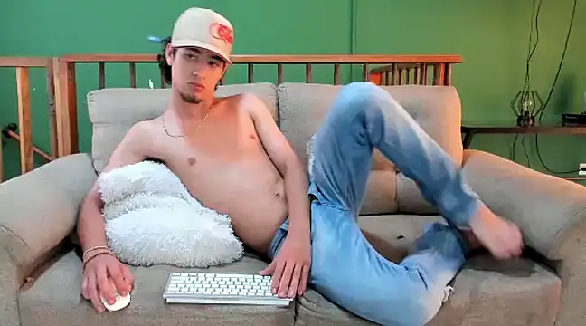 Chandler ken online show from February 2025 06:40:01 PM