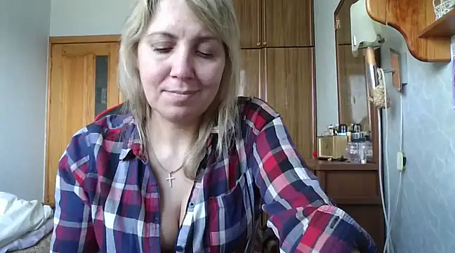 IrinaB1 online show from February 2025 11:02:02 AM