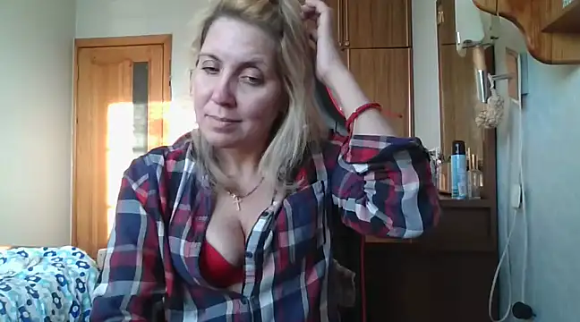 IrinaB1 online show from February 2025 02:08:01 PM