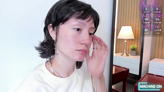 lizzy davis 1 online show from December 2025 04:10:01 AM