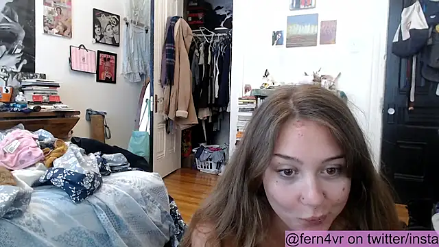 Snapshot of fern4ever chatting on July 2026 11:45:02 PM fern4ever online show from July 2026 11:45:02 PM