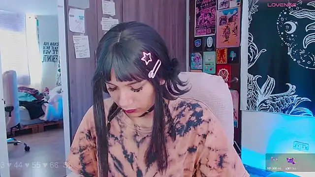 melissahowl online show from September 2025 03:16:02 PM