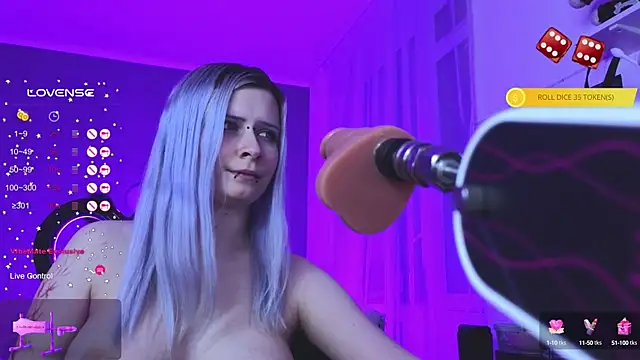 Snapshot of SpectraSirens chatting on February 2025 12:48:02 AM SpectraSirens online show from February 2025 12:48:02 AM