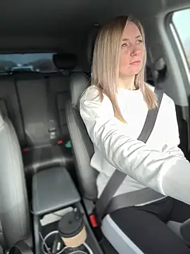 Snapshot of Crazy-Rosa chatting on March 2025 03:33:02 AM Crazy-Rosa online show from March 2025 03:33:02 AM