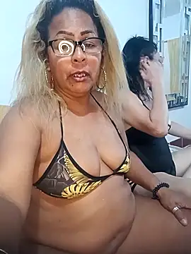 Afroditabichota online show from October 2025 12:00:01 AM