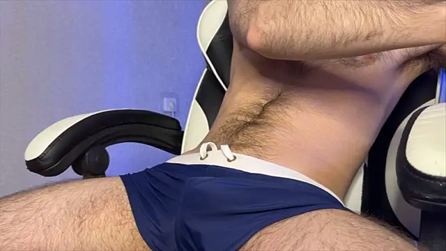 Stick Twlx online show from February 2026 12:01:02 PM