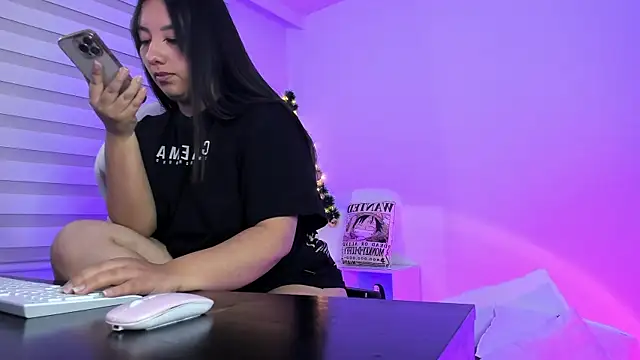 Gaby Miller22 online show from December 2024 12:12:02 AM