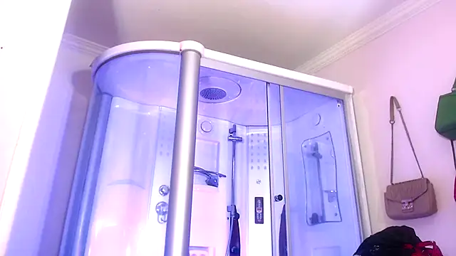 sexy-luna-star-ts online show from November 2025 08:09:02 PM