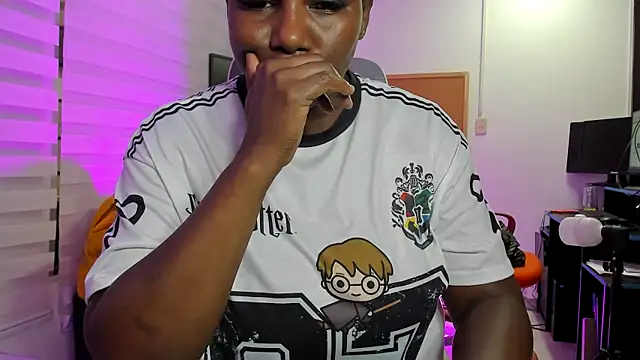 MAREIA 25 online show from April 2026 05:15:01 PM