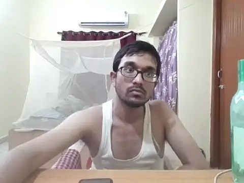 Snapshot of THE_NAKED_BOY chatting on October 2025 02:34:01 PM THE NAKED BOY online show from October 2025 02:34:01 PM