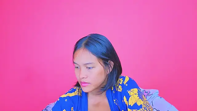 Natsu   online show from January 2025 10:21:02 AM