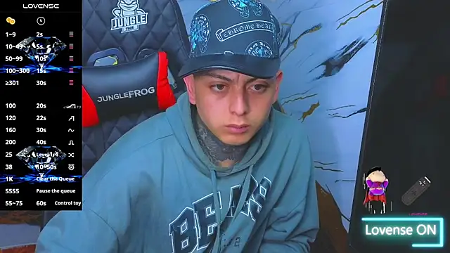 Kevin22 222 online show from November 2025 05:06:01 AM