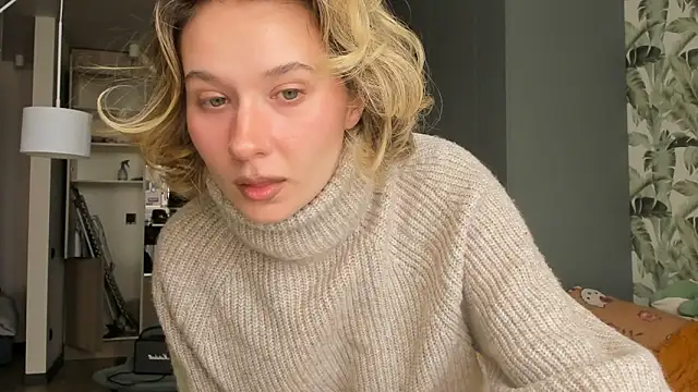 Lilith lutherlow online show from March 2026 12:27:02 PM