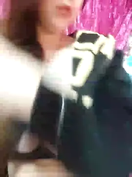 LoNa-daloua online show from February 2025 06:24:02 PM