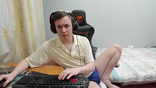 iliaskrislove online show from January 2026 07:11:01 PM