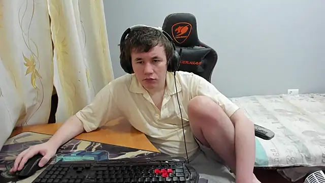 iliaskrislove online show from February 2026 03:51:02 PM