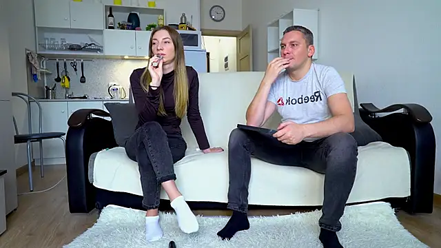 littlesweettifany online show from October 2025 10:50:01 AM