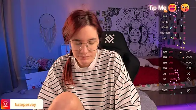 Snapshot of callmekatesmith chatting on March 2025 06:51:02 PM callmekatesmith online show from March 2025 06:51:02 PM