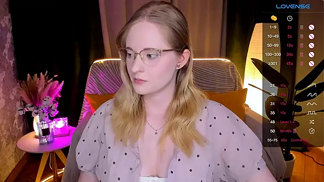 Aemilia  online show from February 2026 08:48:02 AM