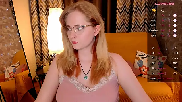 Snapshot of Aemilia_ chatting on May 2026 08:41:01 AM Aemilia online show from May 2026 08:41:01 AM